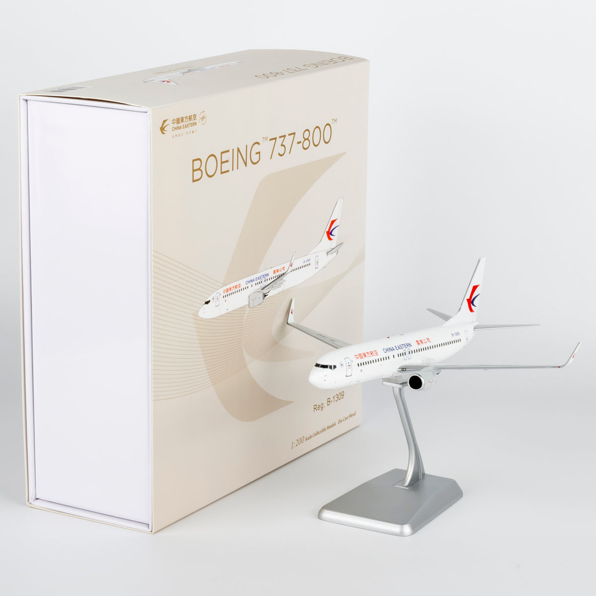 1/200 China Eastern Airlines Boeing 737-800 B-1309 NG08054 - cover