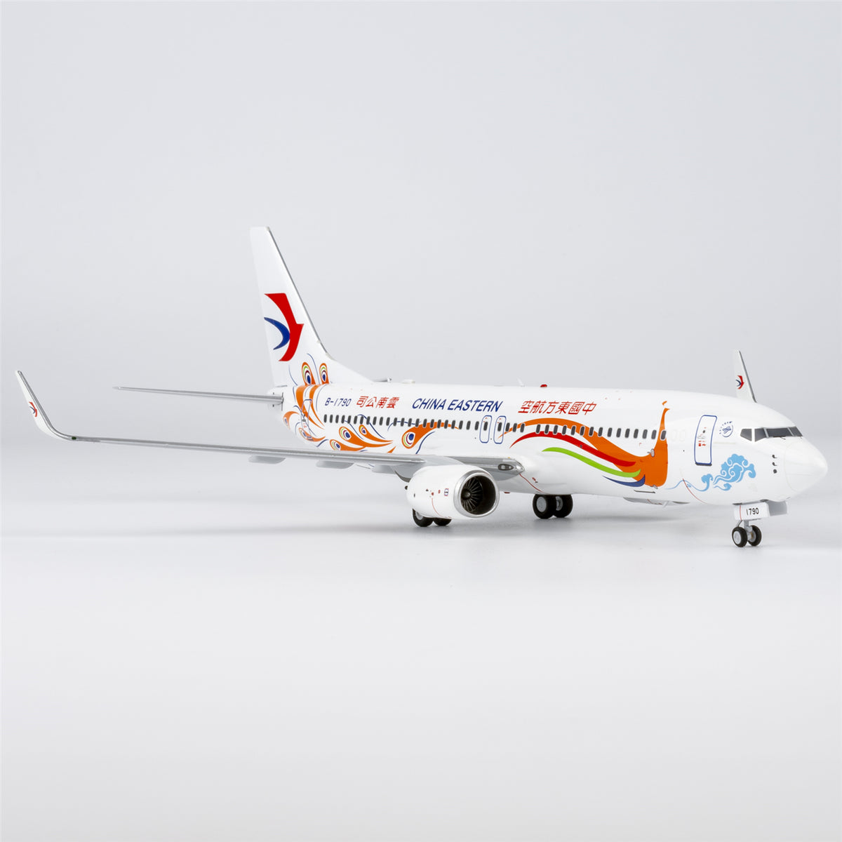 1/200 China Eastern Airlines Boeing 737-800 B-1790 NG08058