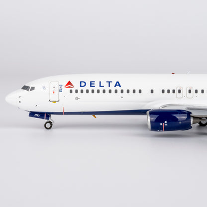 1/200 Delta Air Lines Boeing 737-800 N3757D NG08061