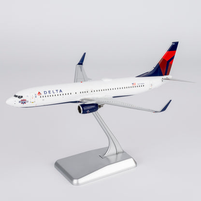 1/200 Delta Air Lines Boeing 737-800 N3746H "Atlanta Braves World Champions" NG08062