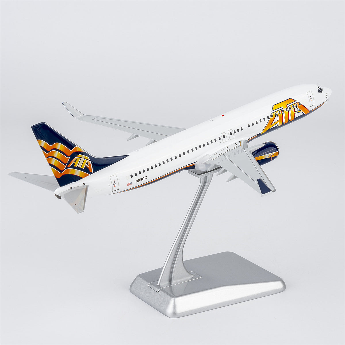 1/200 ATA Airlines Boeing 737-800 N331TZ NG08070