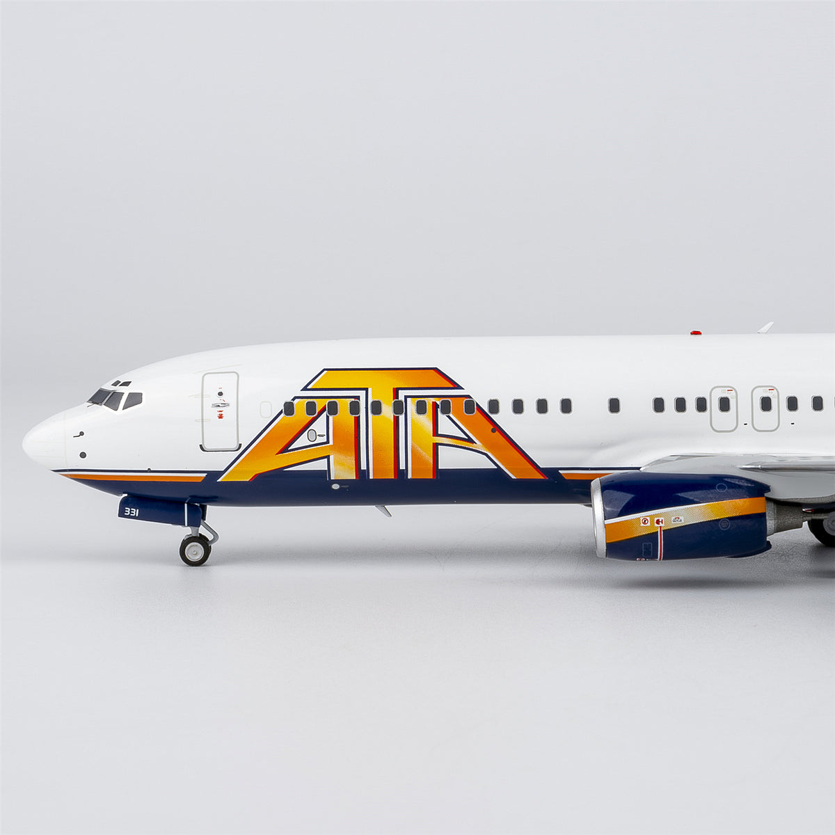 1/200 ATA Airlines Boeing 737-800 N331TZ NG08070