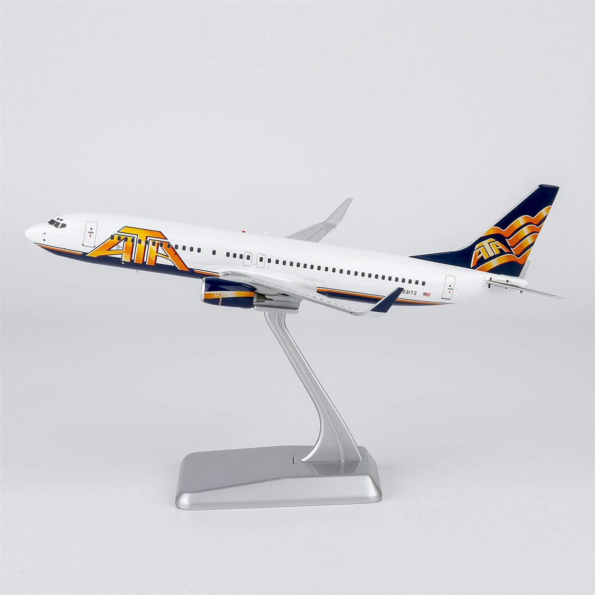 1/200 ATA Airlines Boeing 737-800 N331TZ NG08070
