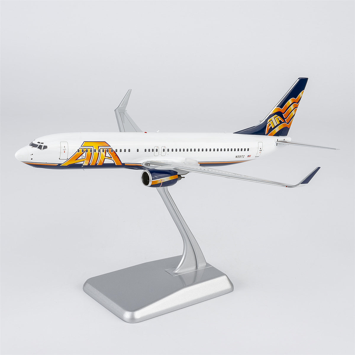 1/200 ATA Airlines Boeing 737-800 N331TZ NG08070