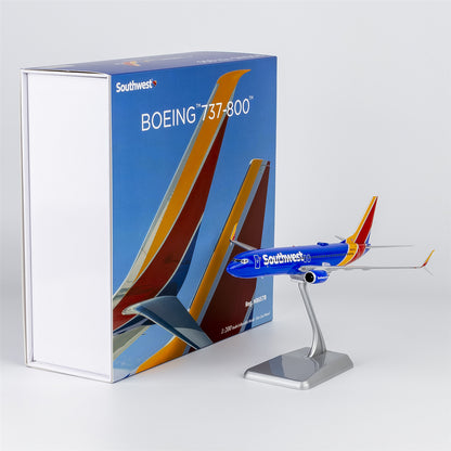1/200 Southwest Airlines Boeing 737-800 N8657B "Heart livery with halogen landing lights; with scimitar winglets" NG08073 - cover