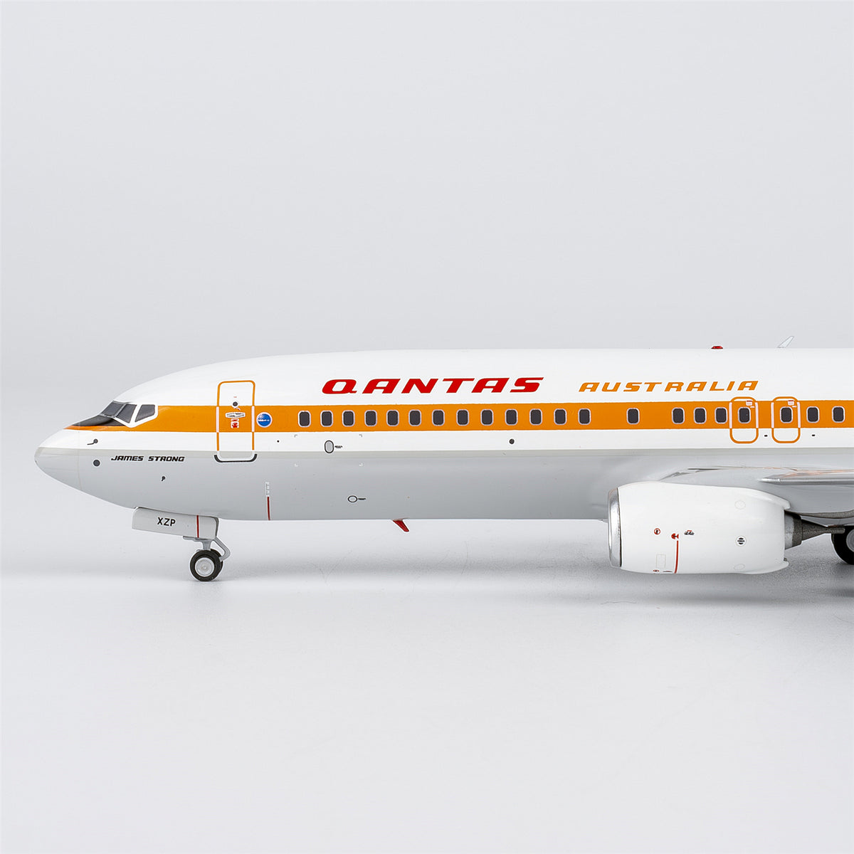 1/200 Qantas Boeing 737-800 VH-XZP NG08075