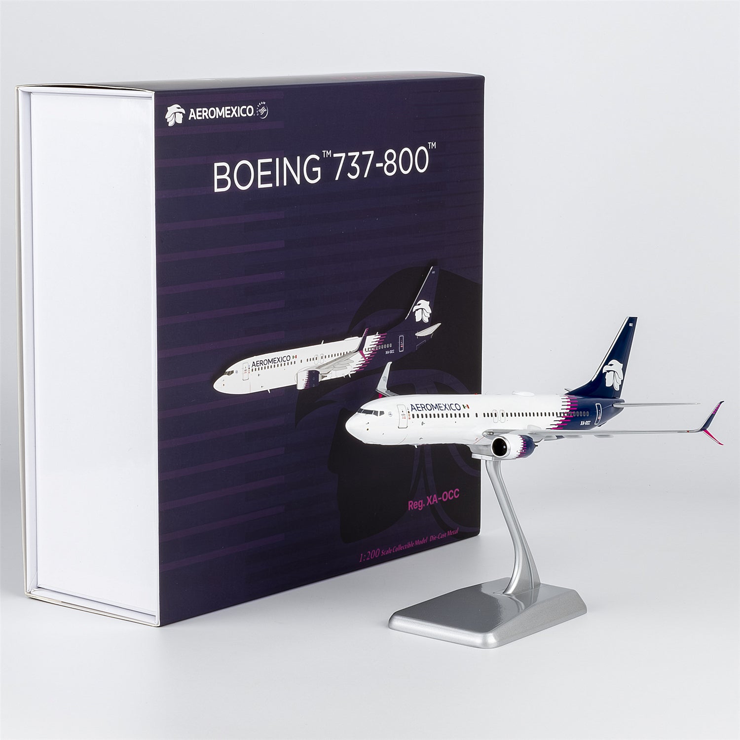 1/200 Aerom¨¦xico Boeing 737-800 XA-OCC "new paint with scimitar winglets" NG08078 - cover