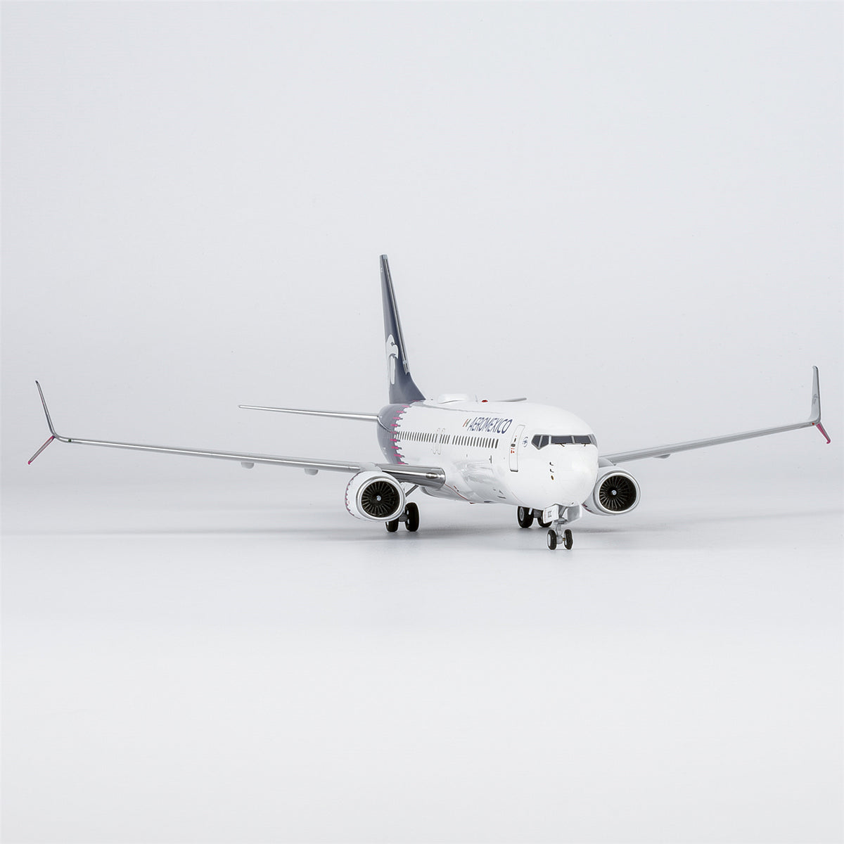1/200 Aerom¨¦xico Boeing 737-800 XA-OCC "new paint with scimitar winglets" NG08078