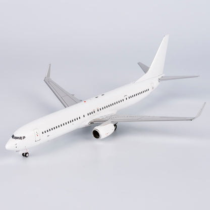 1/200 Blank B737 900 Wstand NG09000