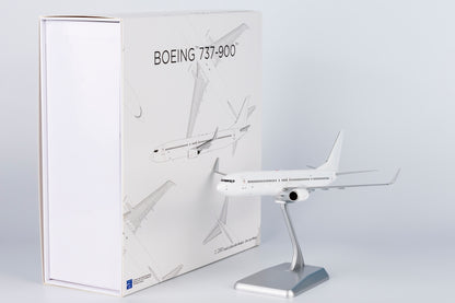 1/200 Blank B737 900 Wstand NG09000