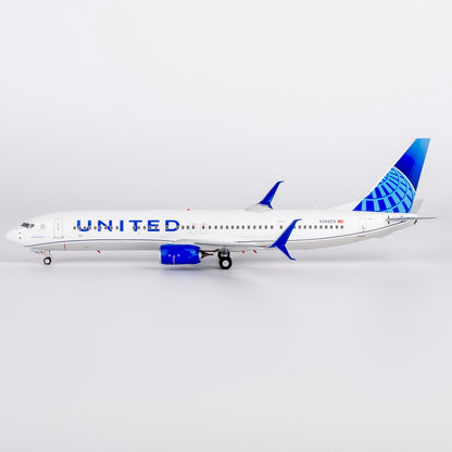1/200 United Airlines Boeing 737-900ER N38459 "Blue Evolution" NG09002