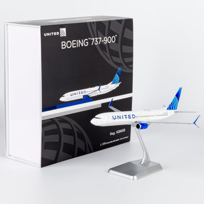 1/200 United Airlines Boeing 737-900ER N38459 "Blue Evolution" NG09002 - cover