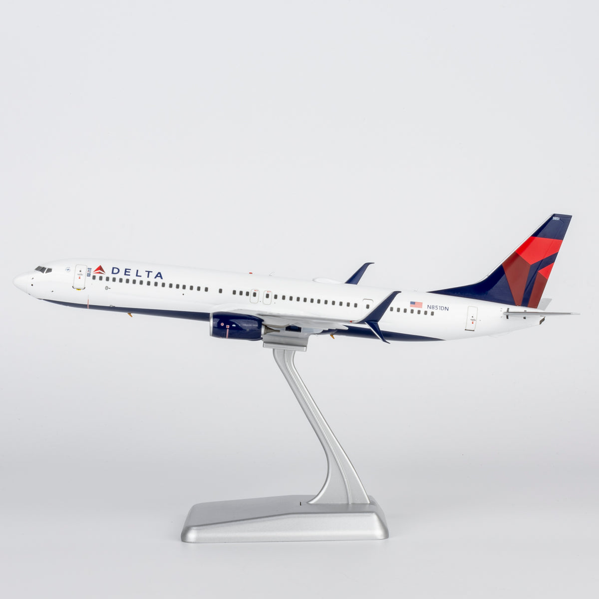 1/200 Delta Air Lines Boeing 737-900 N851DN NG09008