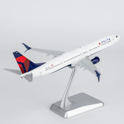 1/200 Delta Air Lines Boeing 737-900 N851DN NG09008