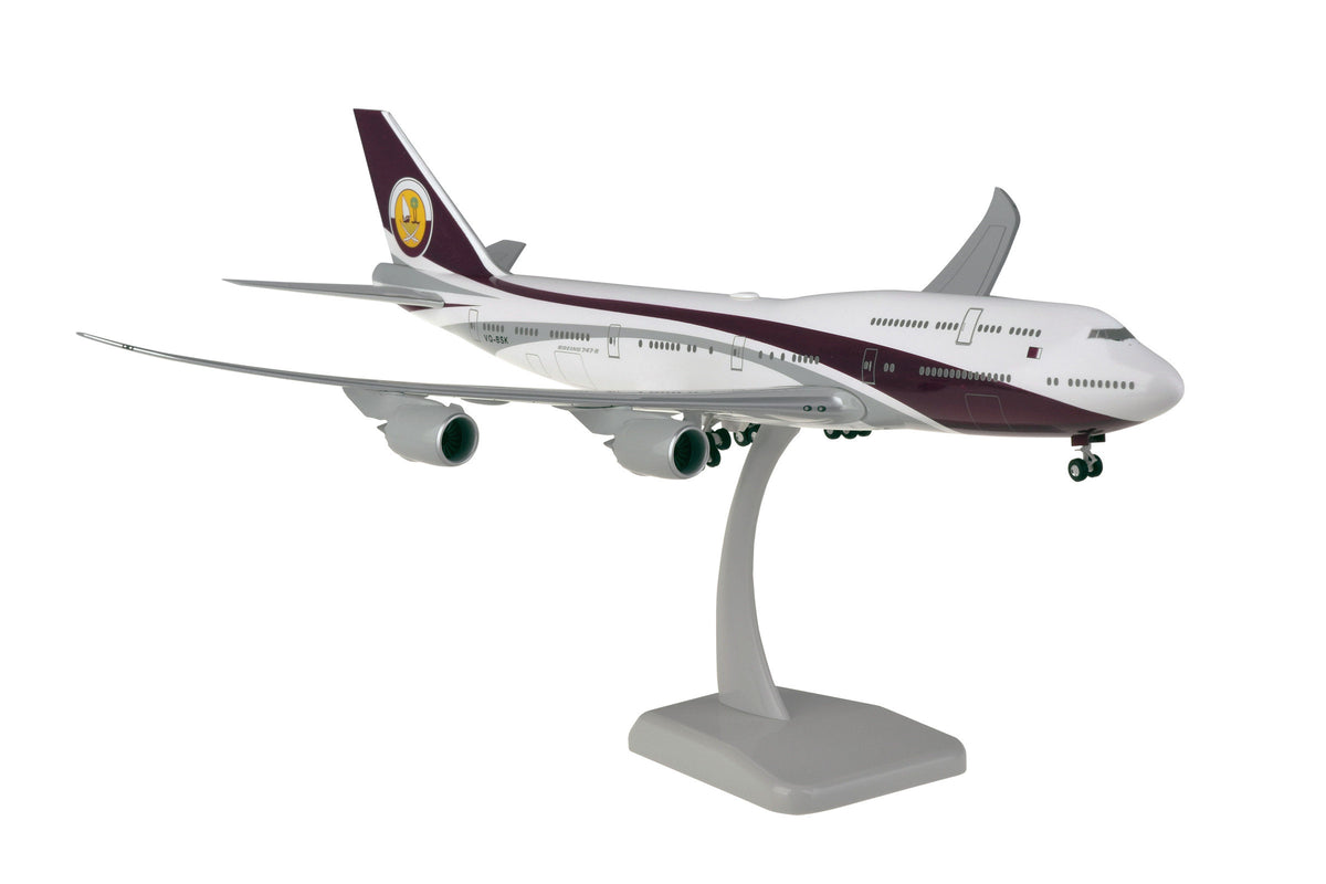 1/200 Qatar B747-8 VQ-BSK 11700 - cover