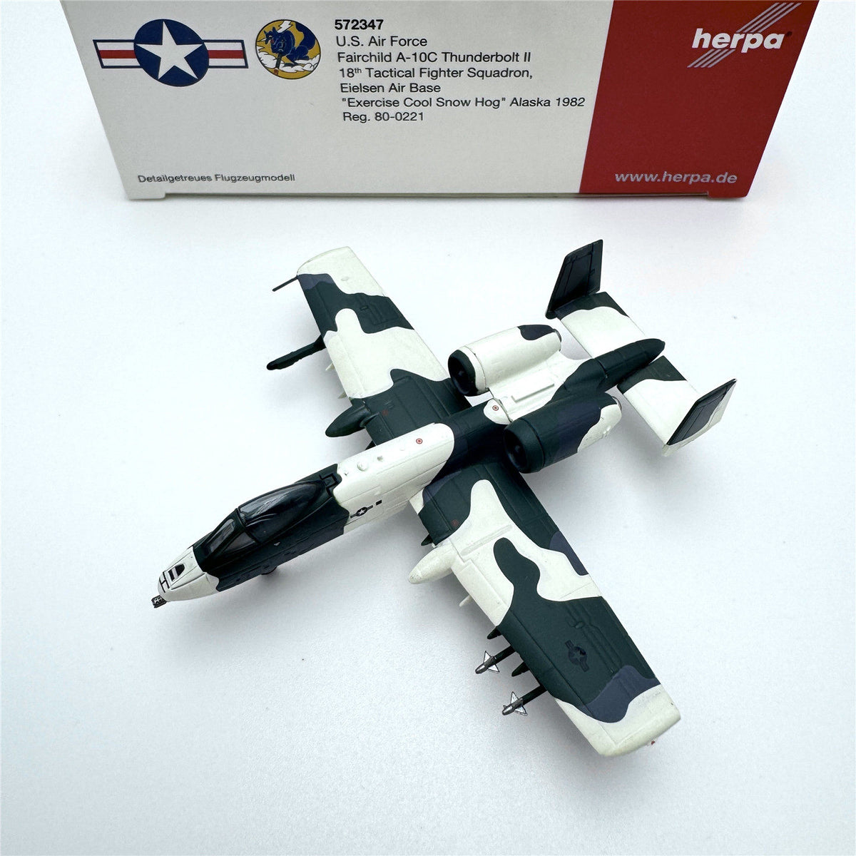 1/200 United States Air Force A-10 80-0221 572347 - cover