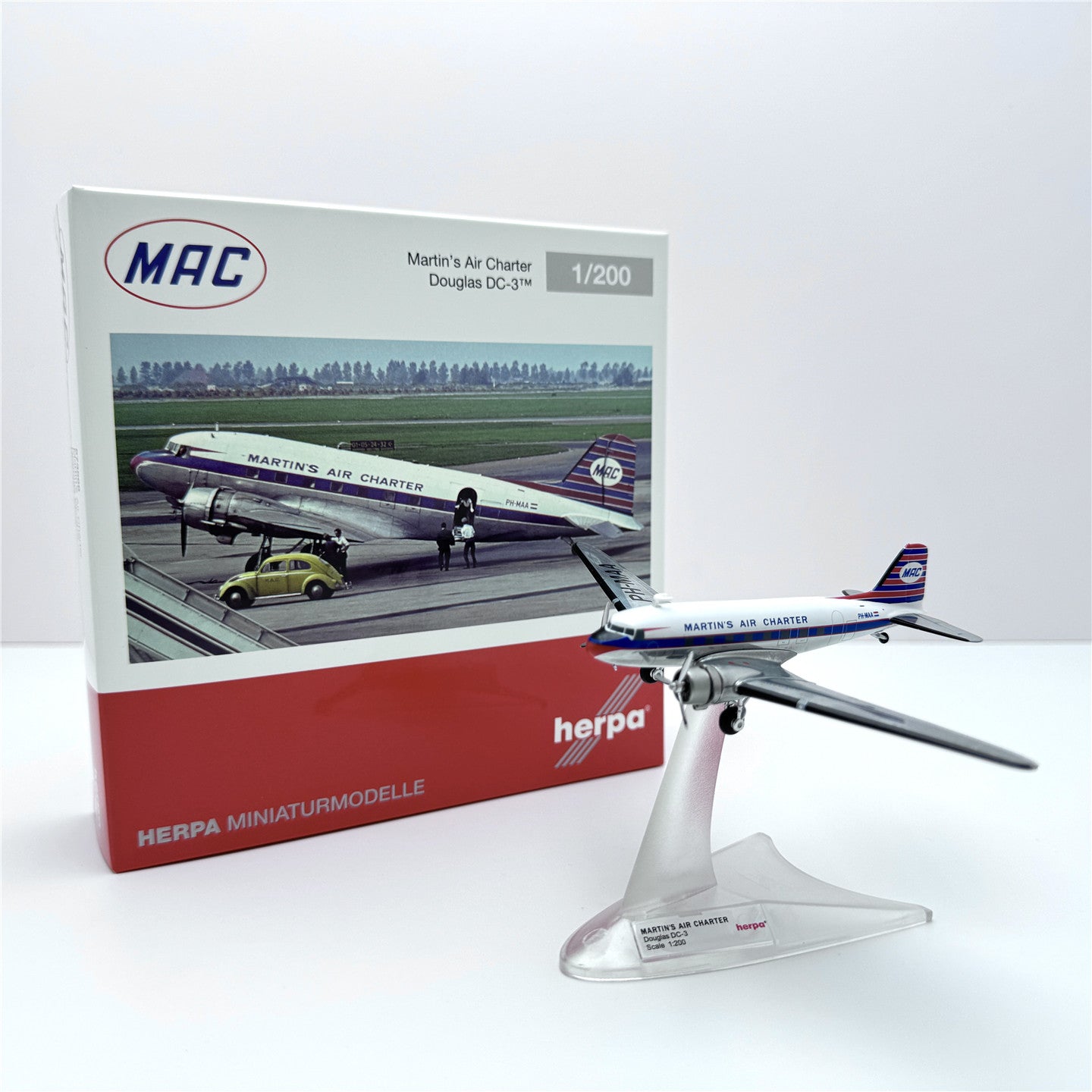 1/200 Martinair DC-3 OH-MAA 573566 - cover