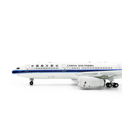 1/400 China Southern Airlines A330-300 B-1062 AV4339 - cover