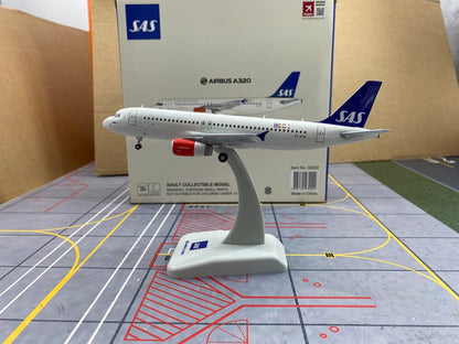 1/200 SAS Scandinavian Airlines A320 OY-KAN HG30022 - cover