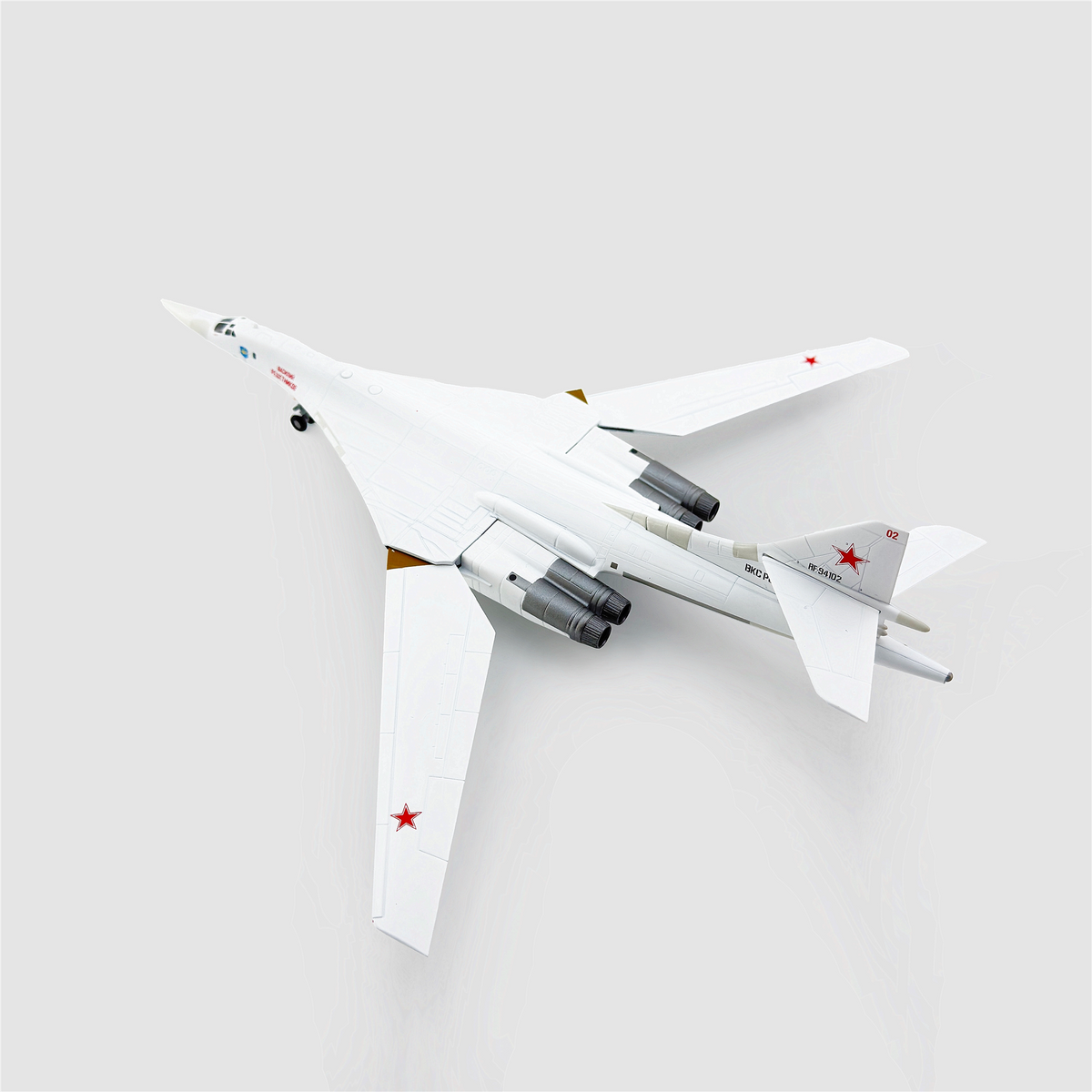 1/200 Russian Air Force Tu-160 572118 - image 10