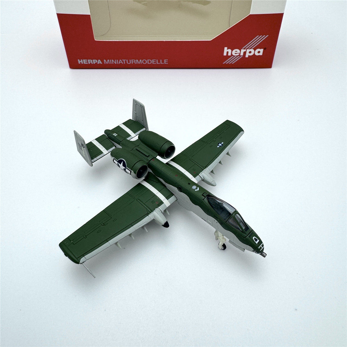 1/200 United States Air Force A-10 80-0221 572347 - image 10