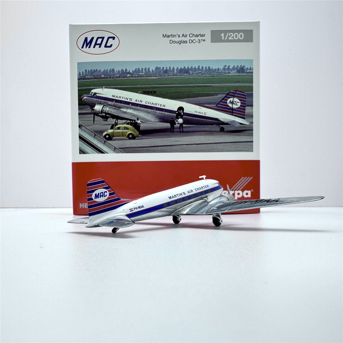 1/200 Martinair DC-3 OH-MAA 573566 - image 10