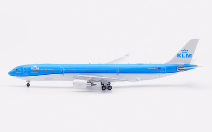 1/400 KLM A330-300 PH-AKB AV4373 - image 10