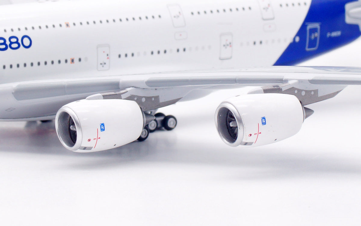 1/400 Airbus Industrie A380 F-WWOW AV4377 - image 10