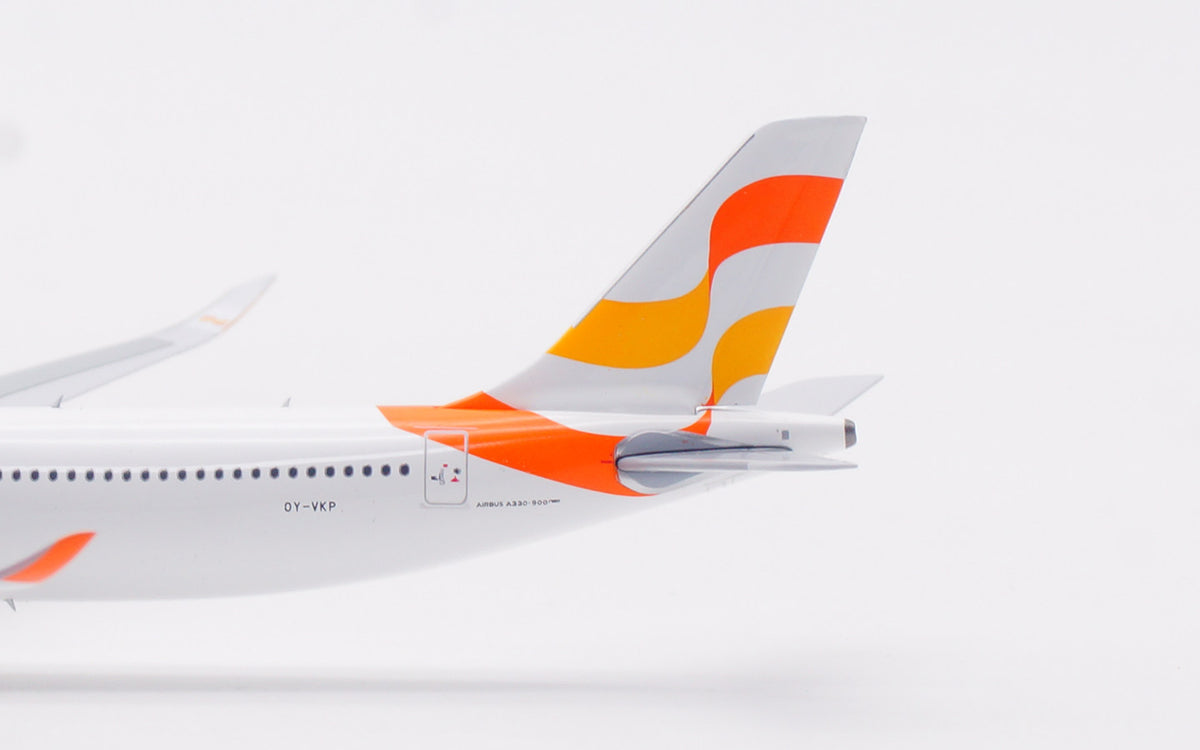 1/400 Sunclass Airlines A330-900NEO OY-VKP AV4415 - image 10