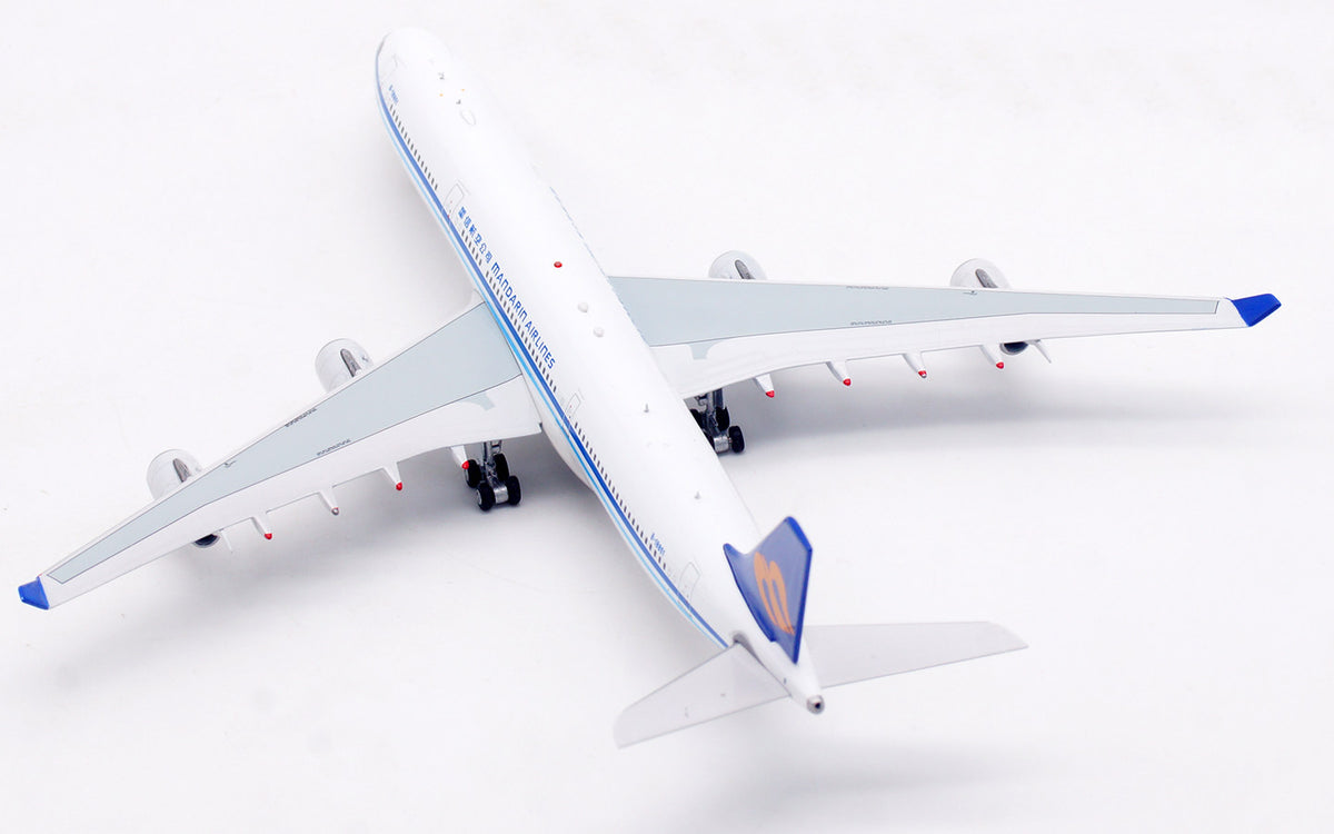 1/400 Mandarin Airlines A340-300 B-18851 AV4322 - image 11