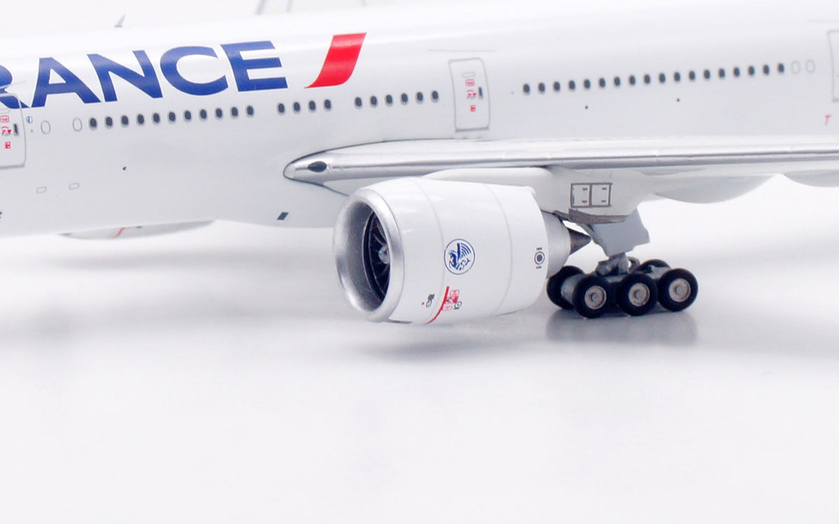1/400 Air France B777-300ER F-GZNE AV4380 - image 11
