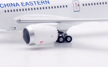 1/400 China Eastern Airlines B787-9 B-227J AV4391 - image 11
