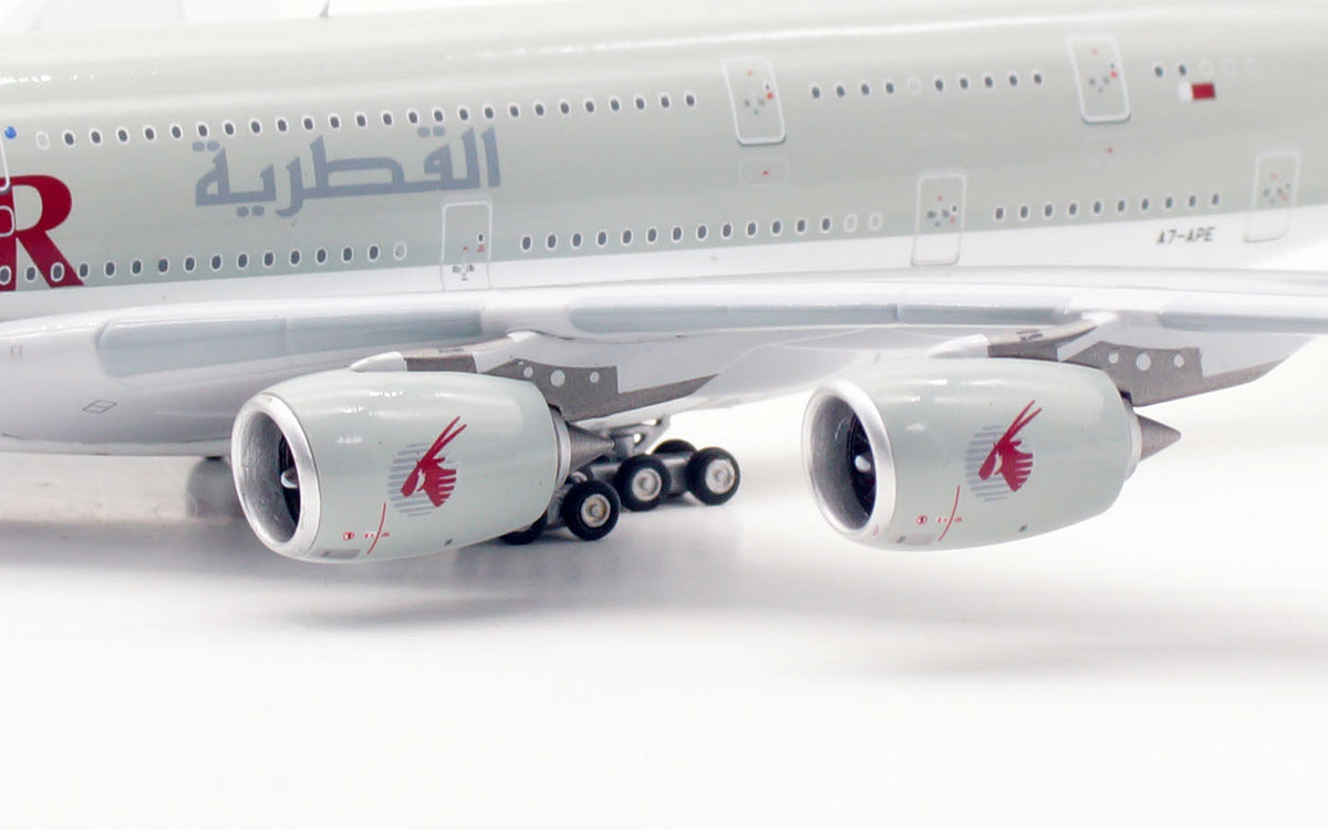 1/400 Qatar A380 A7-APE AV4429 - image 11