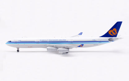 1/400 Mandarin Airlines A340-300 B-18851 AV4322 - image 12