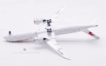 1/400 China Eastern Airlines B787-9 B-227J AV4391 - image 12
