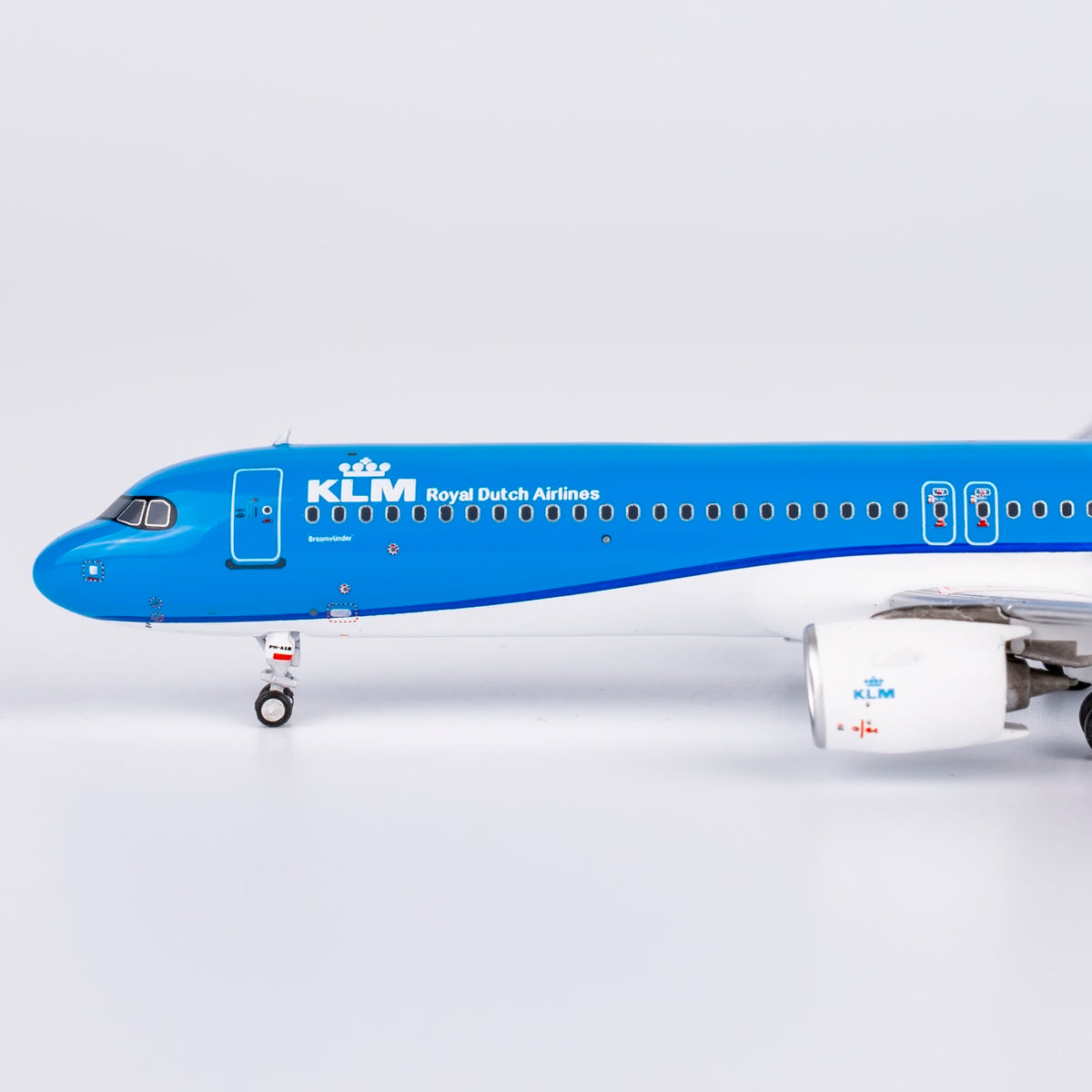 1/400 KLM Airbus A321neo PH-AXB NG13119