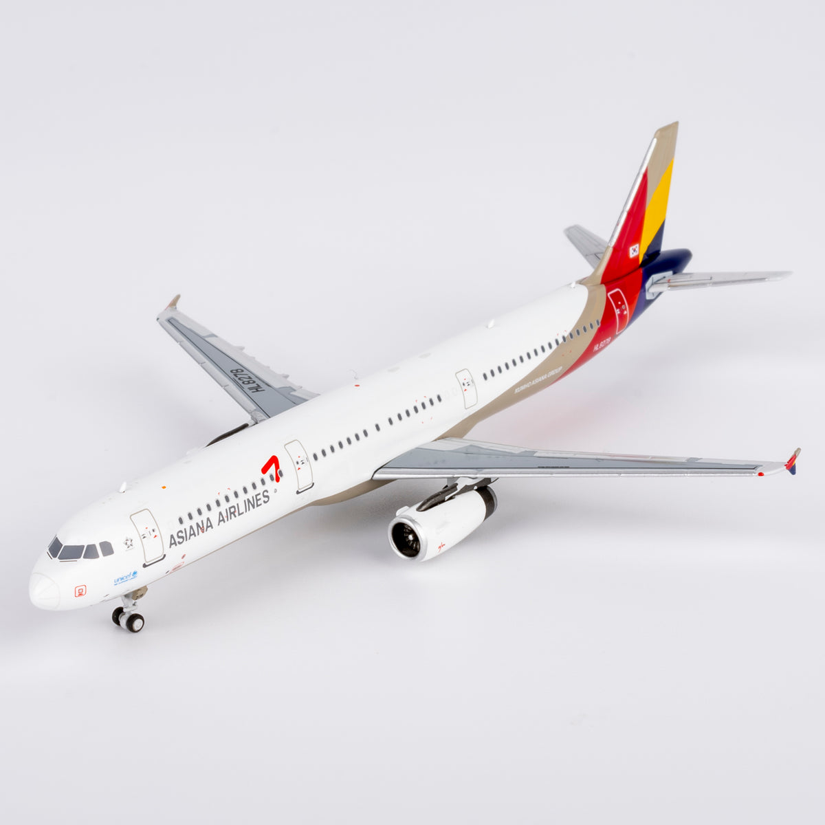 1/400 Asiana Airlines Airbus A321-200 HL8278 NG13124