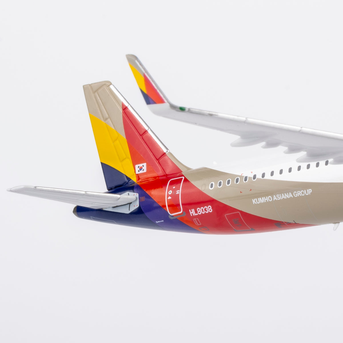 1/400 Asiana Airlines Airbus A321-200 HL8038 NG13126