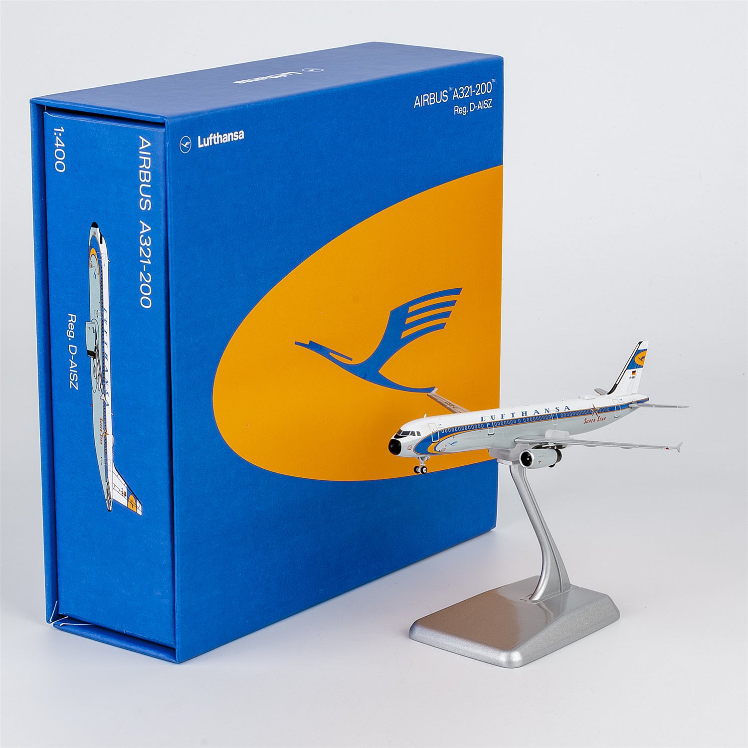 1/400 Lufthansa Airbus A321-200 D-AISZ "Super Star heritage livery; Luxurious packaging" NG13159 - cover