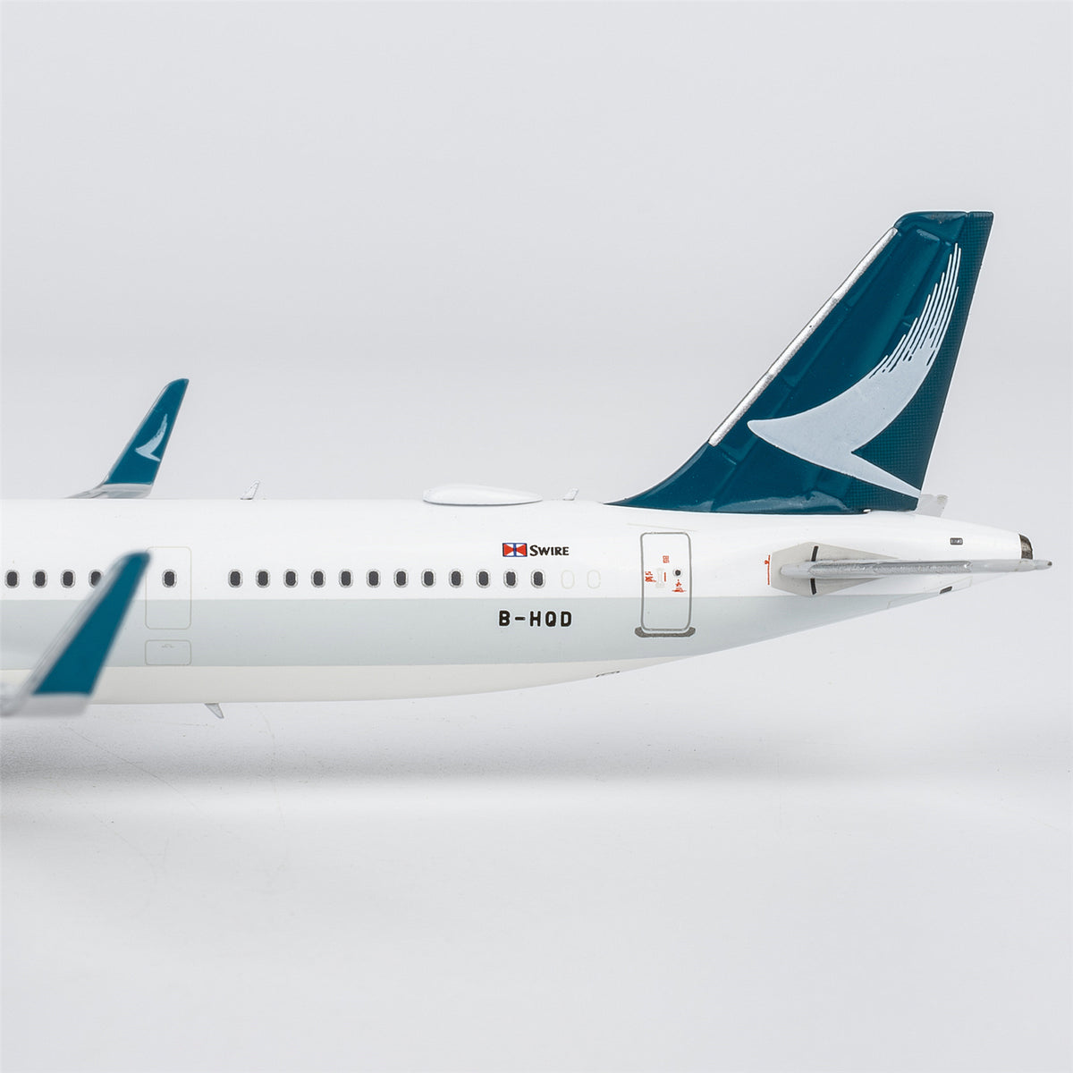 1/400 Cathay Pacific Airbus A321neo B-HQD NG13161
