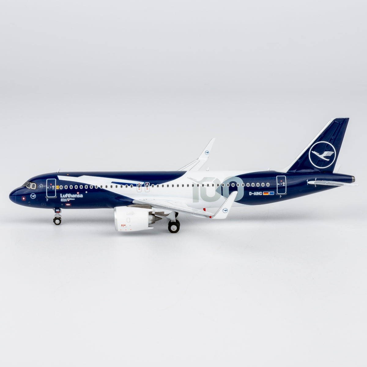 1/400 Lufthansa Airbus A320neo D-AING "Ultimate Collection, Luxurious Packaging" NG15071