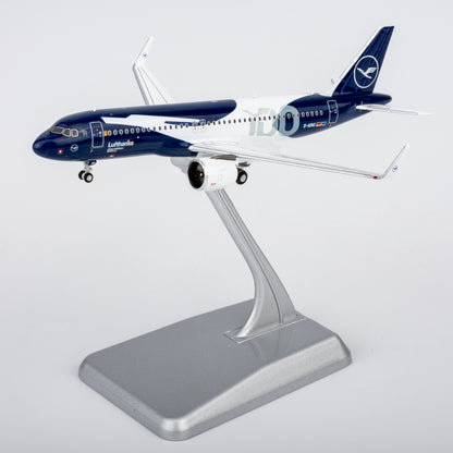 1/400 Lufthansa Airbus A320neo D-AING "Ultimate Collection, Luxurious Packaging" NG15071