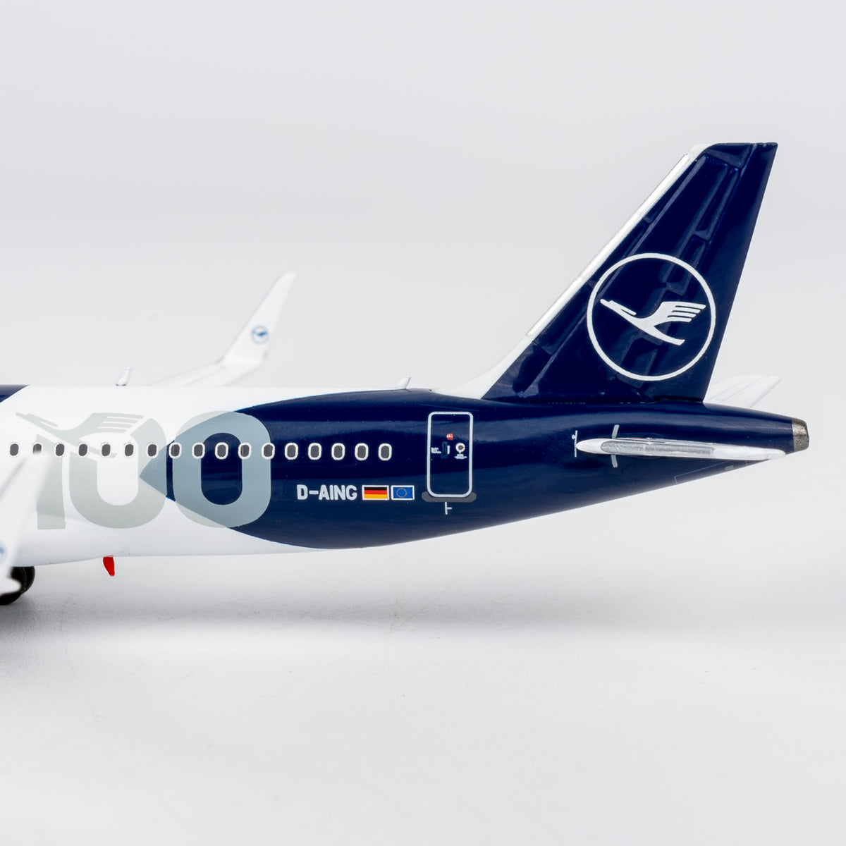 1/400 Lufthansa Airbus A320neo D-AING "100 Years Anniversary" NG15072