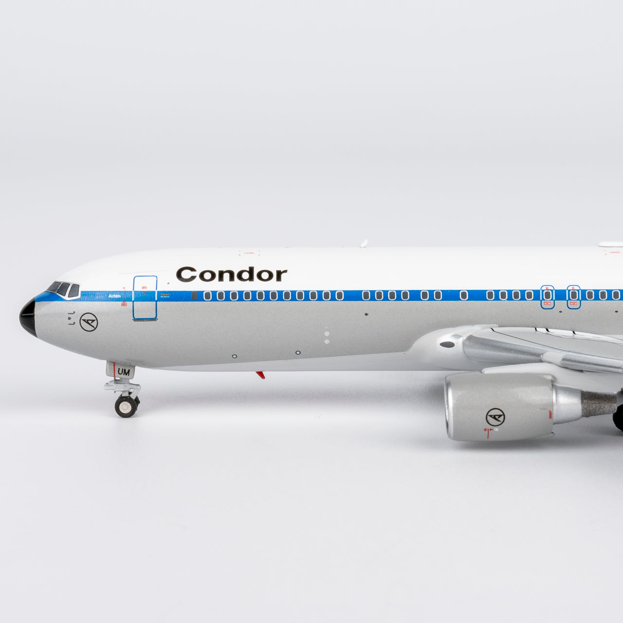 Condor Boeing 767-300ER D-ABUM " Condor Retro colors"