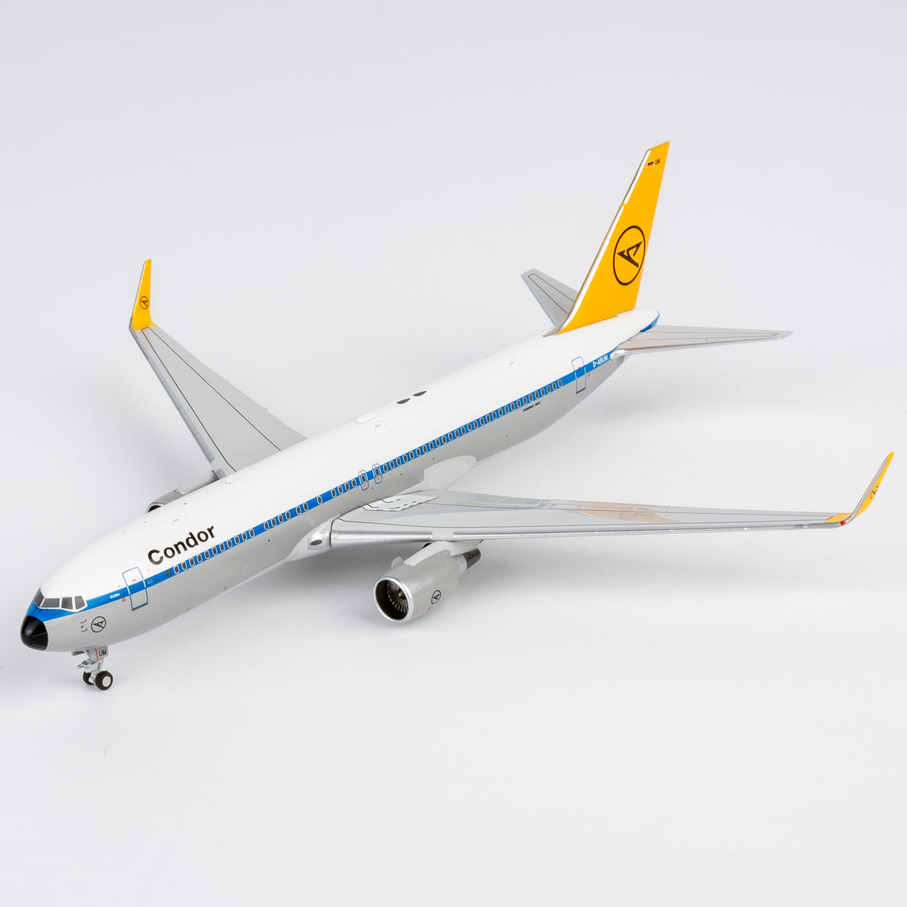 Condor Boeing 767-300ER D-ABUM " Condor Retro colors"