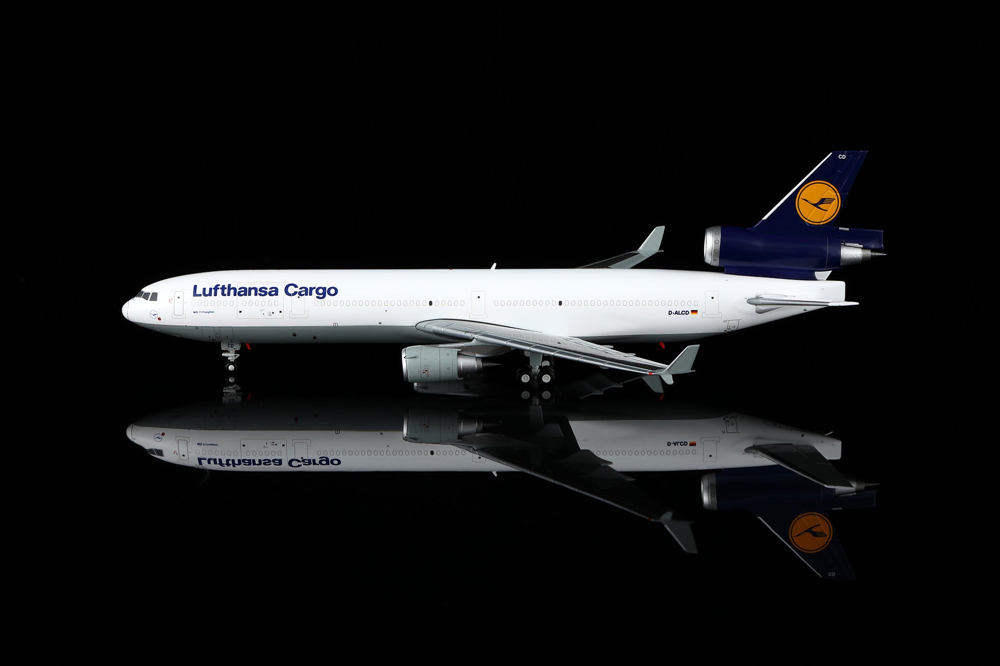 Lufthansa MD-11 D-ALCD Old Painting Standard Version
