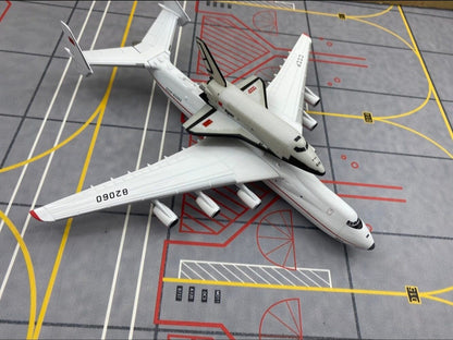1/400 Antonov AN-225 562812 - image 2