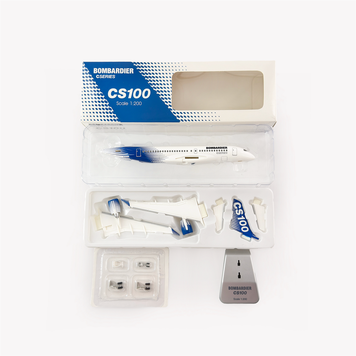 1/200 Bombardier CS100 AS11 - image 2