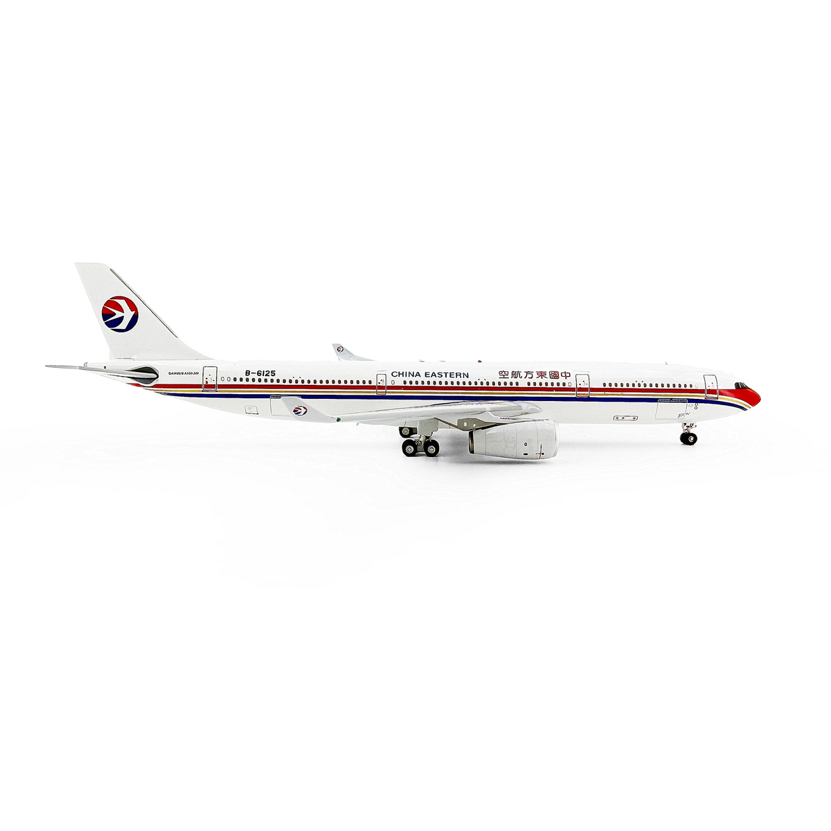 1/400 China Eastern Airlines A330-300 B-6125 AV4334 - image 2