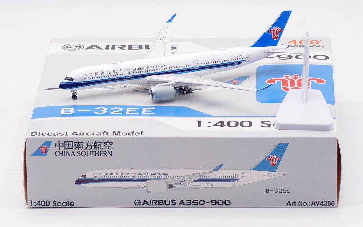 1/400 China Southern Airlines A350-900 B-32EE AV4366 - image 2
